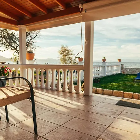 Casa de Férias Sea Breeze Oasis Mólos