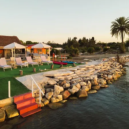 Feriehus Sea Breeze Oasis *