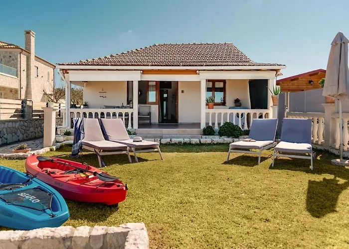 펜션 Sea Breeze Oasis Mólos