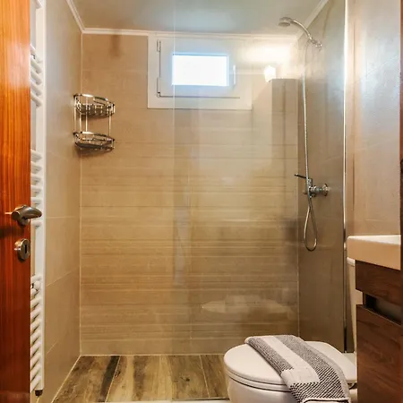 Sea Breeze Oasis * Mólos